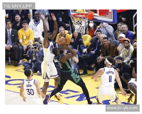 维金斯半场表现抢眼贡献10分5篮板3助攻正负值高达22助球队领先